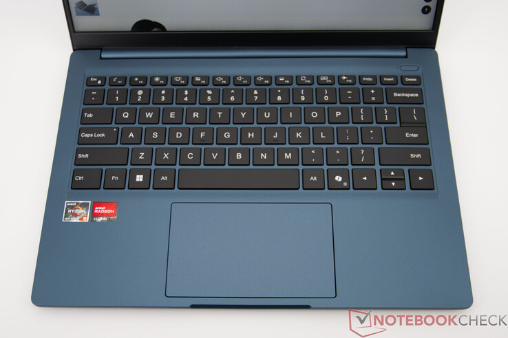 Inmatningsenheterna på Chuwi CoreBook Air