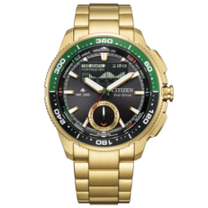 Produktbild framifrån av den guldfärgade Citizen Promaster Wave Tracker JV3002-51E med gröna detaljer på boetten och ett armband i rostfritt stål.
