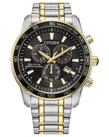 Citizen Classic Eco-Drive-kronograf med svart urtavla, tvåfärgat 44 mm boett och armband i rostfritt stål, takymeterring, tre hjälpurtavlor och datumfönster.