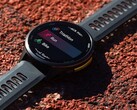 Garmins smartklockor Forerunner 570 och 970 (bilden) har fått en uppdatering. (Bildkälla: Garmin)