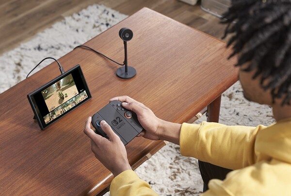 Nintendo Switch 2:s andra USB-C-port kan användas för att ansluta kringutrustning som t.ex. en USB-C-kamera. (Bildkälla: Nintendo)