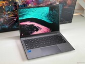 Chuwi UniBook med Intel Wildcat Lake