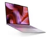 Användare kanske vill undvika den mindre RTX 5050-konfigurationen av Lenovo Yoga Pro 9 16 eftersom den har det värsta slaget för pengarna (Bildkälla: Lenovo)