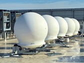Iridium vill att FCC ska hindra SpaceX från att använda frekvensbanden 19,4–19,6 och 29,1–29,3 GHz i samband med 28 ansökningar om gateway-licenser som för närvarande är under behandling.