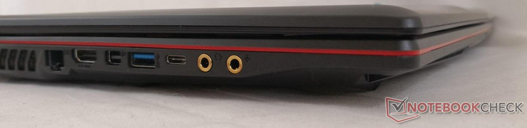 Vänster: Kensington-lås, RJ-45, HDMI 1.4, Mini-DisplayPort, USB 3.1, USB 3.1 Type-C Gen. 1, 3.5 mm hörlurar, 3.5 mm hörlurar (SPDIF)