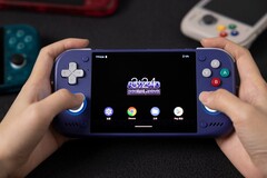 Retroid Pocket Nova är en Android-baserad handhållen enhet.