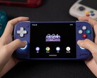 Retroid Pocket Nova är en Android-baserad handhållen enhet.