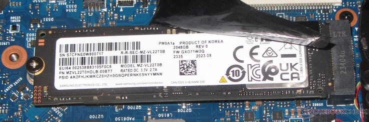 En PCIe 4 SSD fungerar som systemdisk.