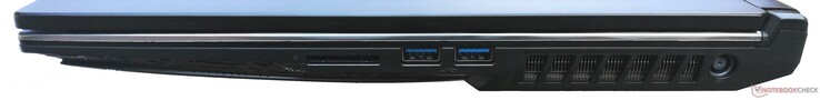 Vänster sida: SD-kortläsare, två USB 3.2 Gen1 Typ A-portar, ström