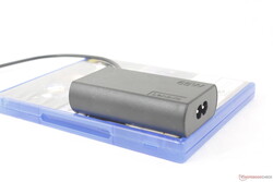 65 W USB-C nätadapter