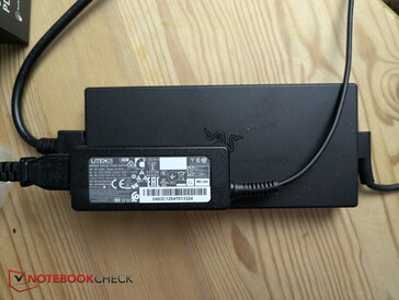 Kontor kontra Razer-gaming