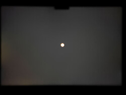 Nästan ingen blödning från bakgrundsbelysningen