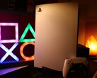 Sony lanserade den ursprungliga PS5-spelkonsolen redan i november 2020 för 499 USD.