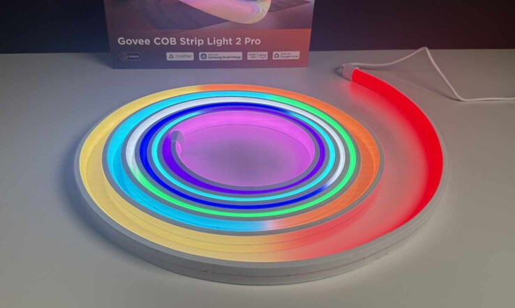 Recension av Govee COB Strip Light 2 Pro (visas här medan den fortfarande är upprullad)