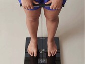 BodyFit har ett handtag med inbyggda elektroder
