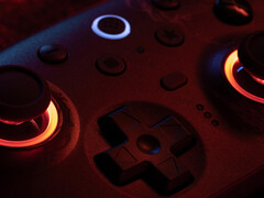 8BitDos senaste Ultimate 2-kontroller kommer i en enda färg som pryds av element från Wuchang: Fallen Feathers. (Bildkälla: 8BitDo)