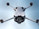 Innehållet i DJI Mini 5 Pro Fly More Combos har nu läckt ut i officiella bilder. (Bildkälla: @quadro-news, redigerad)