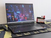 MSI Stealth 18 HX AI laptop recension: Den mest bärbara 18-tums spelaren hittills
