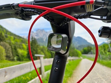 Ninebot F3 Pro-lampa