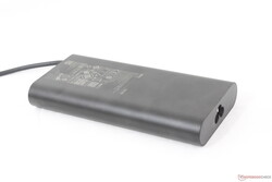 240 W USB-C AC-adapter