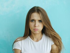 En person som uttrycker missnöje efter ett negativt resultat (Bildkälla: Vitaly Gariev/Unsplash)