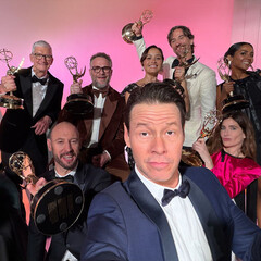 Skådespelarna i The Studio firar Emmy-vinsterna (Bildkälla: Apple.com)
