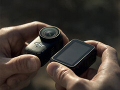 DJI Osmo Nano och dess magnetiska displaymodul. (Bildkälla: via Jasper Ellens)