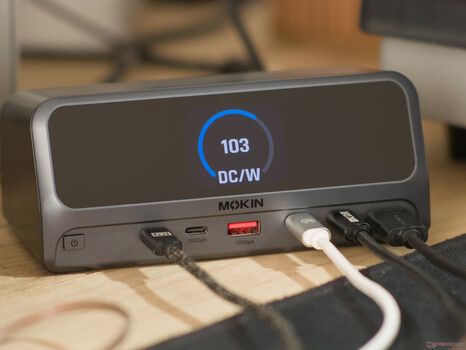 Översiktsbild av MOKiN 13-i-1 USB-C-dockningsstation