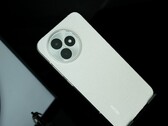Det är okänt om Xiaomi 15T-telefonerna kommer att anta designen av Redmi K80 Extreme Edition. (Bildkälla: Digital Chat Station)