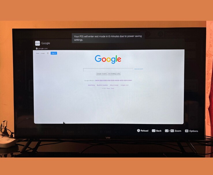 Googles hemsida öppnas på en PlayStation 5 dold webbläsare, visas på en TV-skärm (Bildkälla: Anmol Dubey / Notebookcheck)