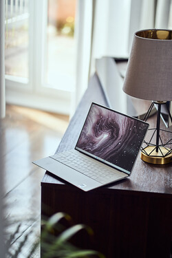 Dell XPS 13 9340 recension. Testenheten tillhandahölls av Dell Tyskland.