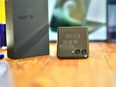 Motorola Razr+ 2026 (Razr 70 Plus) har vissa brister på vissa områden men känns ändå högkvalitativ.
