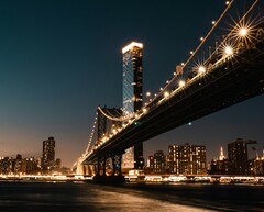 De starka nattljusen på Manhattan i New York (Bildkälla: Alejandro Luengo/Unsplash)