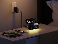 ChargeUltra G4 laddar flera enheter och fungerar även som nattlampa