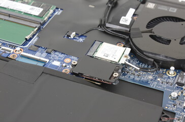 Primär M.2 2242 PCIe4 x4 NVMe SSD