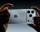 En rendering av nästa generations iPhone. (Bildkälla: @AppleTrack)