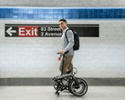 Dahon K-Feather e-cykel har en 3-stegs hopfällbar design (Bildkälla: Dahon)