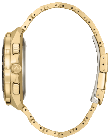 Sidoprofil av Citizen Promaster Skyhawk A-T JY8144-50E som visar dess stora guldfärgade boett i rostfritt stål, kronan och det integrerade armbandet.