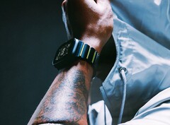Nomads senaste Apple Watch Ultra-armband kombinerar titan med FKM. (Bildkälla: Nomad)