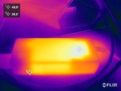 Strömförsörjningen i Intel NUC Pro Chassis Element under stresstestet