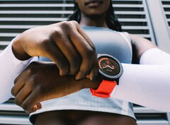 CMF Watch 3 Pro har en slående, rund design och finns som tillval med ett orange armband. (Bildkälla: Nothing)