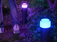 Philips Hue Calla Large utomhuslampa på piedestal har lanserats i USA. (Bildkälla: Philips Hue)
