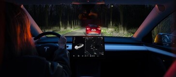 Teslas våruppdatering 2025 adaptiva strålkastare