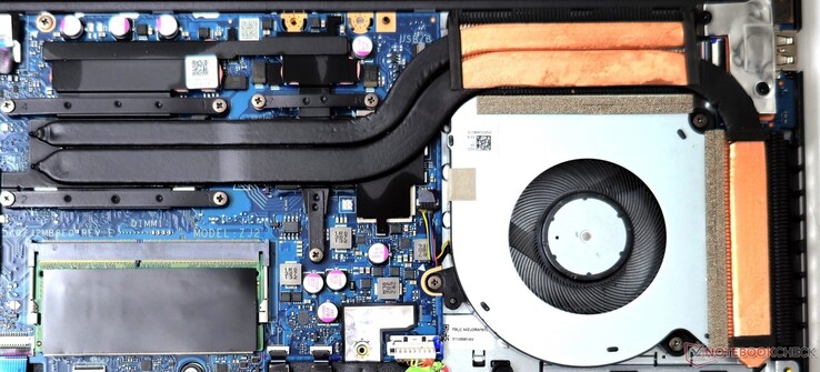 VivoBook 14X använder ett kylsystem med dubbla heatpipes och en fläkt
