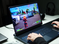 Dell kan släppa den första Alienware gaming laptop med ett ARM-chip år 2026. (Bildkälla: NotebookcheckReviews på YouTube)
