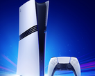 Sony PlayStation 5 Pro med en DualSense-kontroll