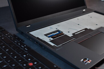 Lenovo ThinkPad T16 Gen 2: tangentbord som kan bytas ut av användaren