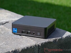 Intel NUC 13 Pro Kit (Arena Canyon) tillhandahölls vänligen av Intel Tyskland för denna recension