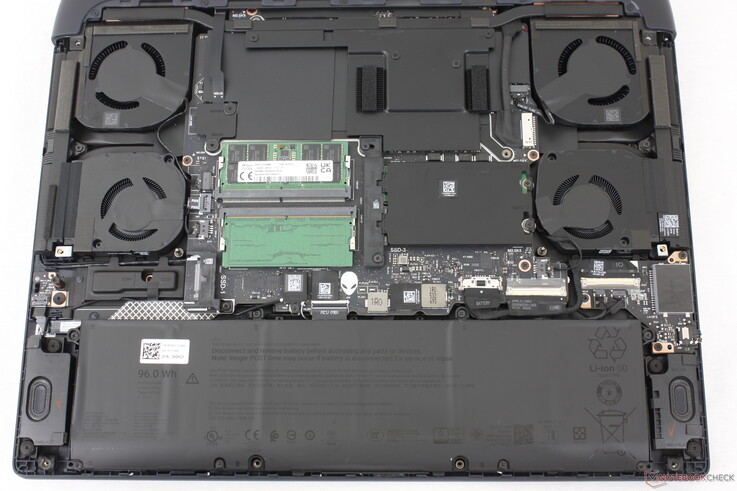 2026 Alienware 16 Area-51 moderkort