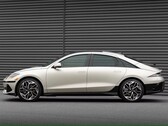 Hyundai Ioniq 6 2025 kostar nu lika mycket som den bensindrivna Toyota RAV4 (Bildkälla: Hyundai)